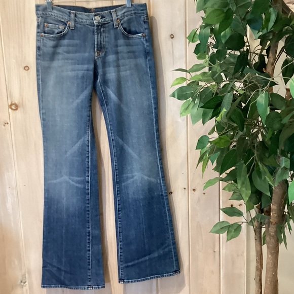 7 For All Mankind Flare - Picture 1 of 5